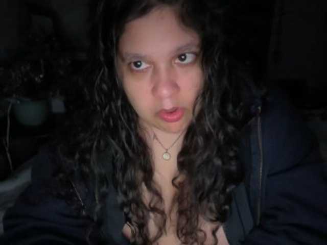 DUMBHOEMELANIE's BongaCams show and profile