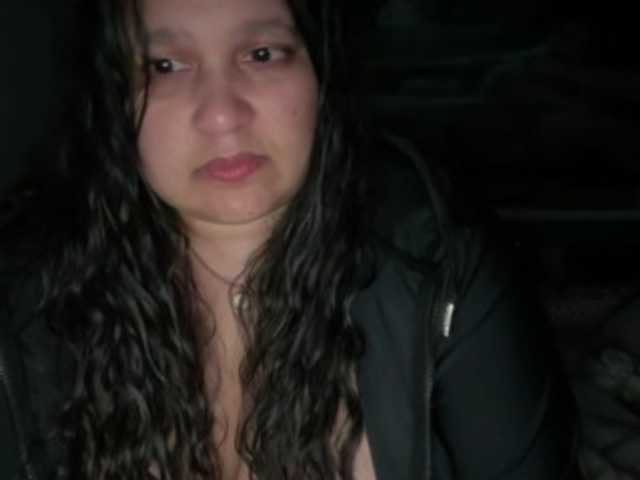 DUMBHOEMELANIE's BongaCams show and profile