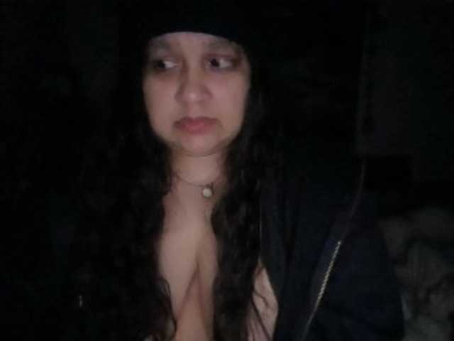 DUMBHOEMELANIE's BongaCams show and profile