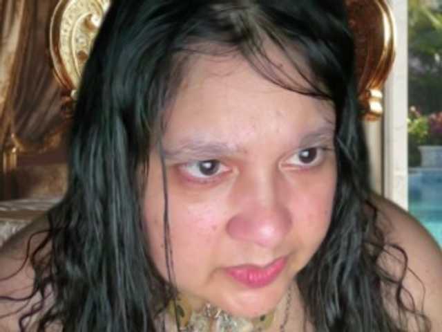 DUMBHOEMELANIE's BongaCams show and profile