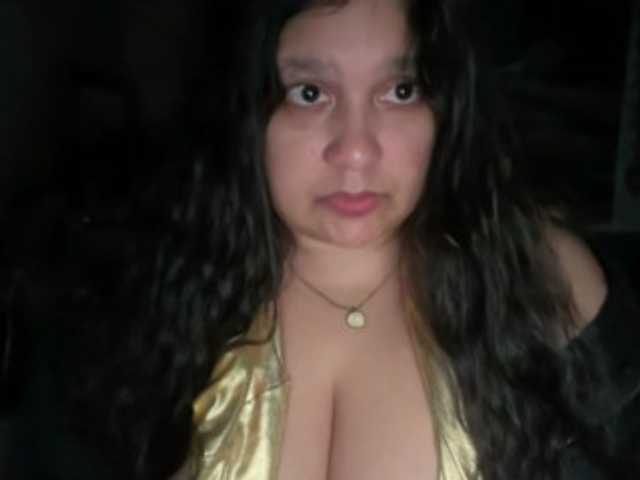 DUMBHOEMELANIE's BongaCams show and profile