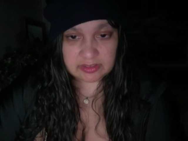 DUMBHOEMELANIE's BongaCams show and profile