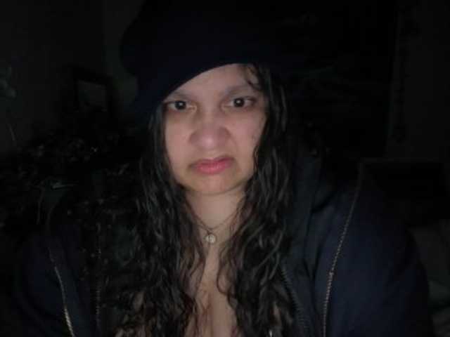 DUMBHOEMELANIE's BongaCams show and profile