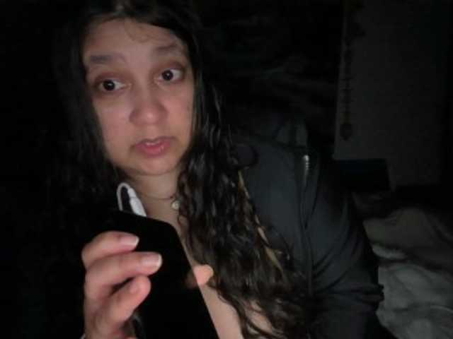 DUMBHOEMELANIE's BongaCams show and profile