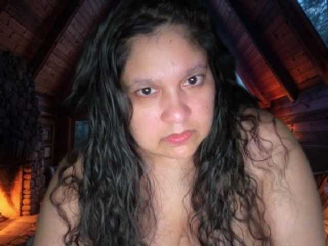 DUMBHOEMELANIE's BongaCams show and profile