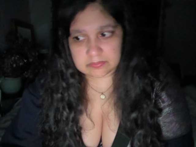 DUMBHOEMELANIE's BongaCams show and profile