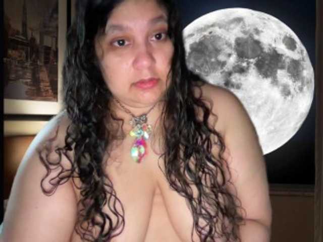 DUMBHOEMELANIE's BongaCams show and profile