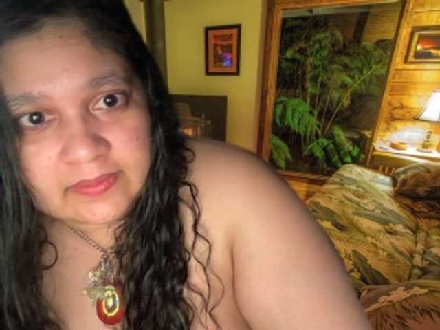 DUMBHOEMELANIE's BongaCams show and profile