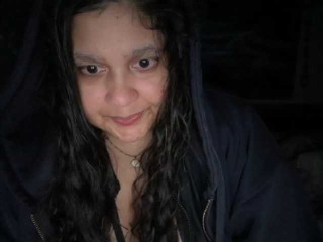 DUMBHOEMELANIE's BongaCams show and profile