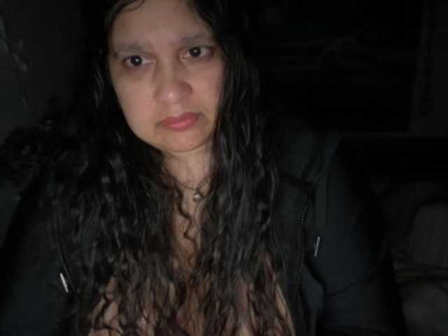 DUMBHOEMELANIE's BongaCams show and profile