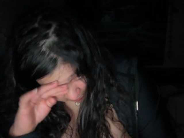 DUMBHOEMELANIE's BongaCams show and profile