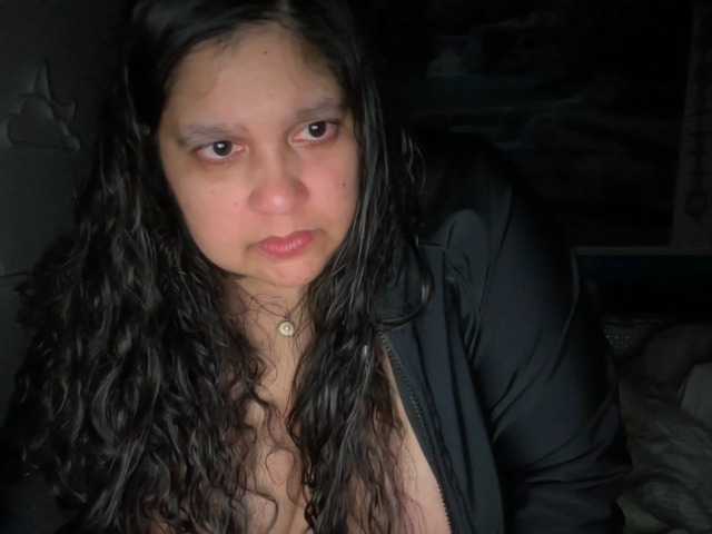 DUMBHOEMELANIE's BongaCams show and profile