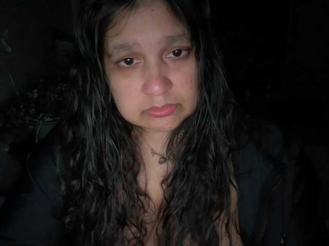 DUMBHOEMELANIE's BongaCams show and profile