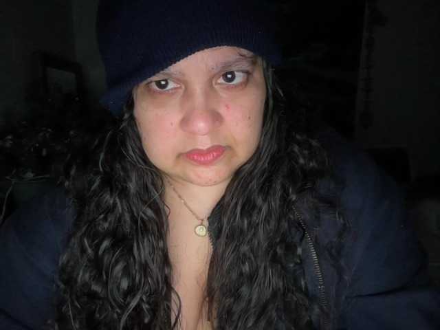 DUMBHOEMELANIE's BongaCams show and profile