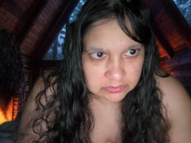 DUMBHOEMELANIE's BongaCams show and profile