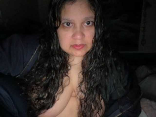 DUMBHOEMELANIE's BongaCams show and profile