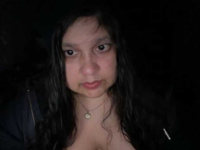 DUMBHOEMELANIE's BongaCams show and profile