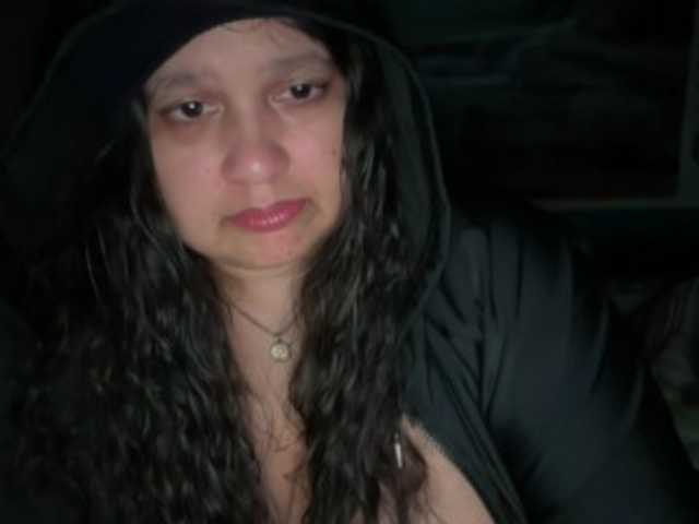 DUMBHOEMELANIE's BongaCams show and profile