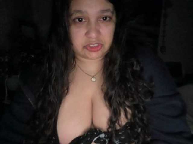 DUMBHOEMELANIE's BongaCams show and profile