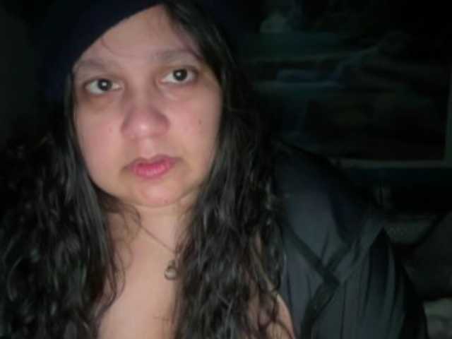 DUMBHOEMELANIE's BongaCams show and profile