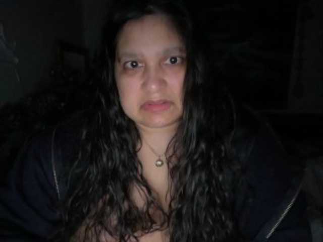 DUMBHOEMELANIE's BongaCams show and profile