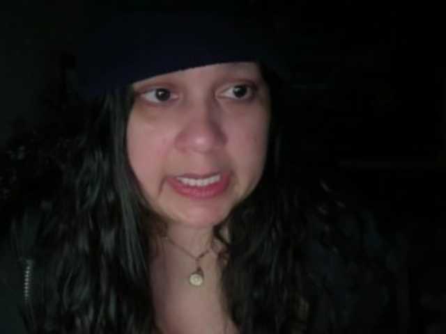 DUMBHOEMELANIE's BongaCams show and profile