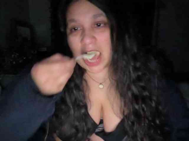 DUMBHOEMELANIE webcam