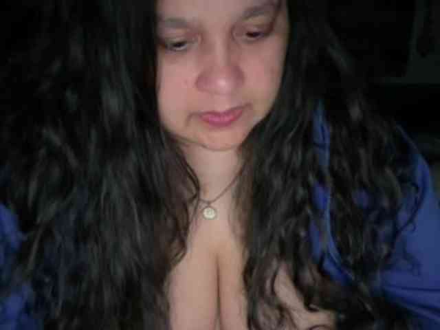 DUMBHOEMELANIE DUMBHOEMELANIE