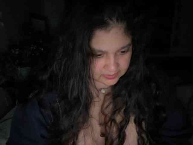 DUMBHOEMELANIE DUMBHOEMELANIE