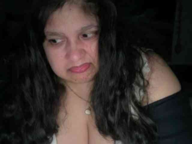 DUMBHOEMELANIE DUMBHOEMELANIE