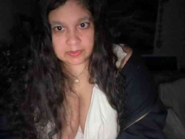 DUMBHOEMELANIE DUMBHOEMELANIE