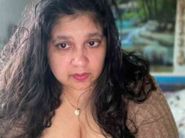 DUMBHOEMELANIE webcam