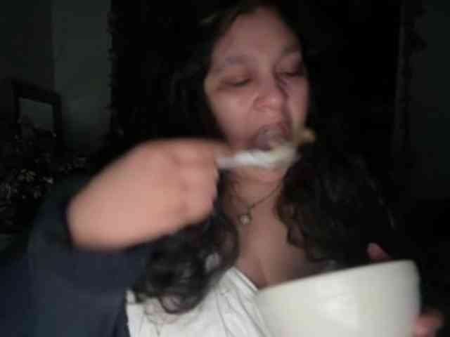 DUMBHOEMELANIE DUMBHOEMELANIE