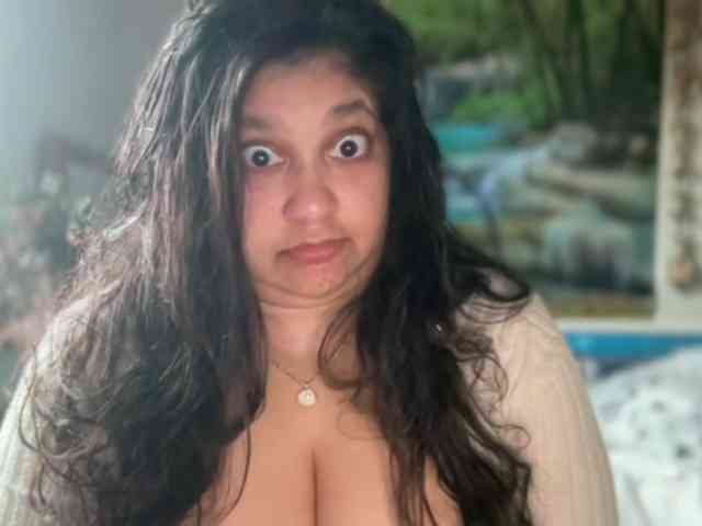 DUMBHOEMELANIE webcam