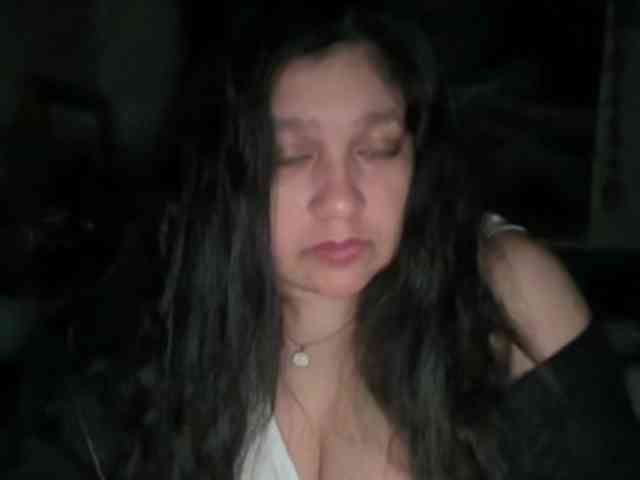 DUMBHOEMELANIE DUMBHOEMELANIE