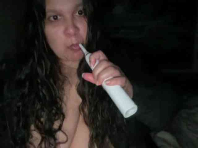 DUMBHOEMELANIE webcam