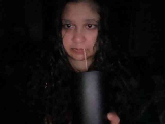 DUMBHOEMELANIE webcam