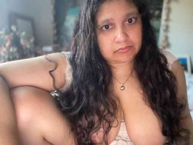DUMBHOEMELANIE webcam