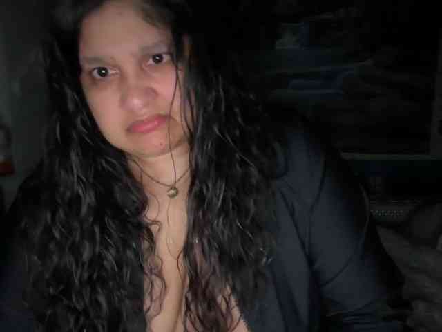 DUMBHOEMELANIE webcam