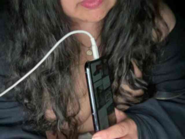 DUMBHOEMELANIE webcam