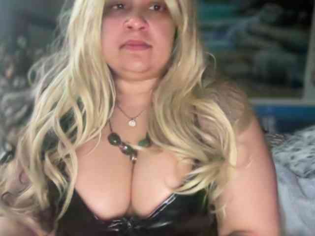 DUMBHOEMELANIE webcam