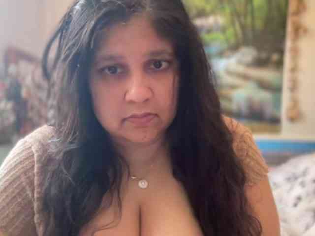 DUMBHOEMELANIE webcam
