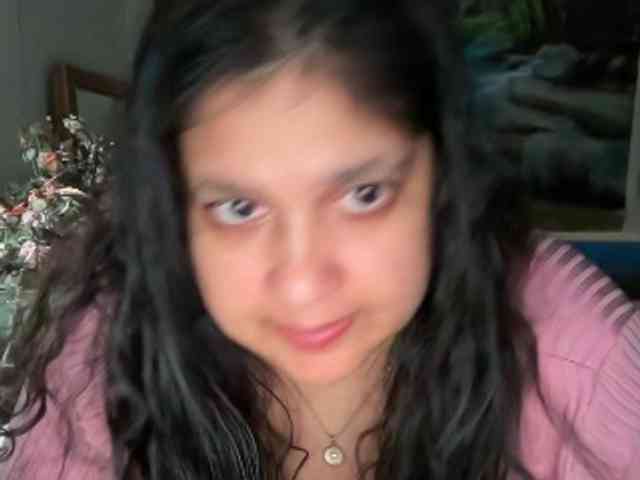 DUMBHOEMELANIE