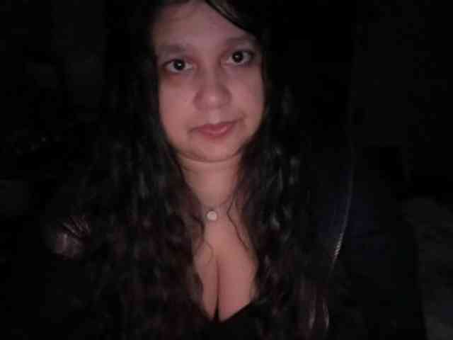 DUMBHOEMELANIE DUMBHOEMELANIE