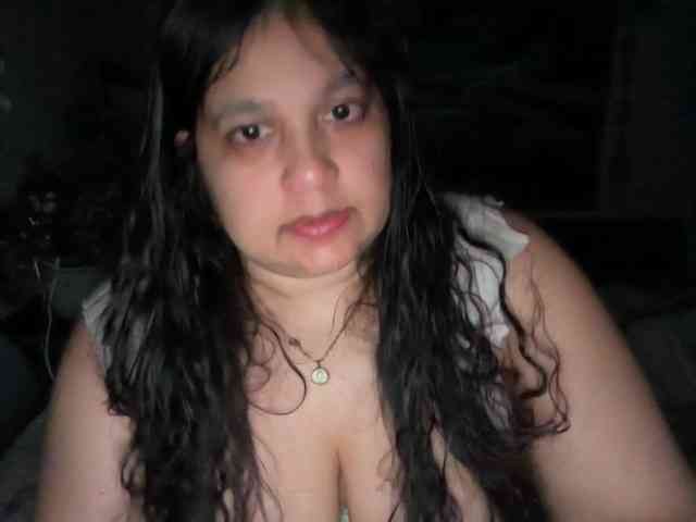 DUMBHOEMELANIE Live Webcam on BongaCams