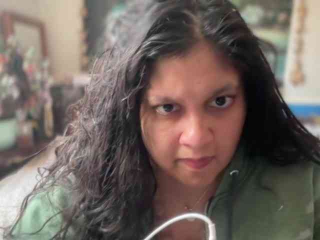 DUMBHOEMELANIE webcam
