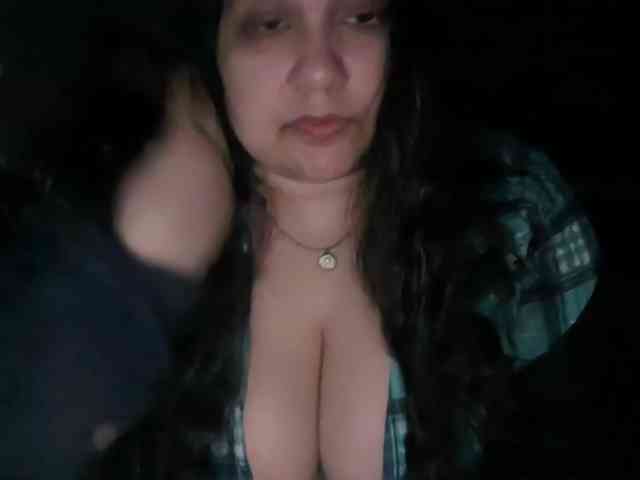 DUMBHOEMELANIE DUMBHOEMELANIE