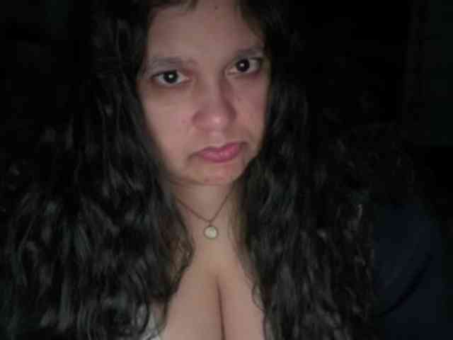 DUMBHOEMELANIE DUMBHOEMELANIE