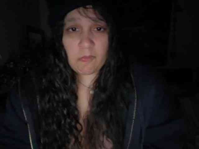 DUMBHOEMELANIE DUMBHOEMELANIE