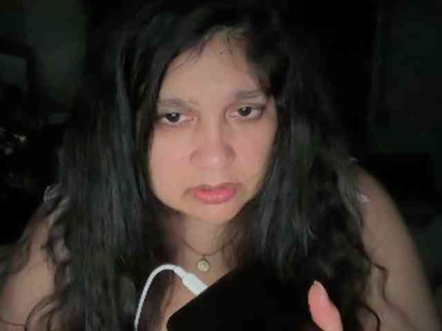 DUMBHOEMELANIE DUMBHOEMELANIE